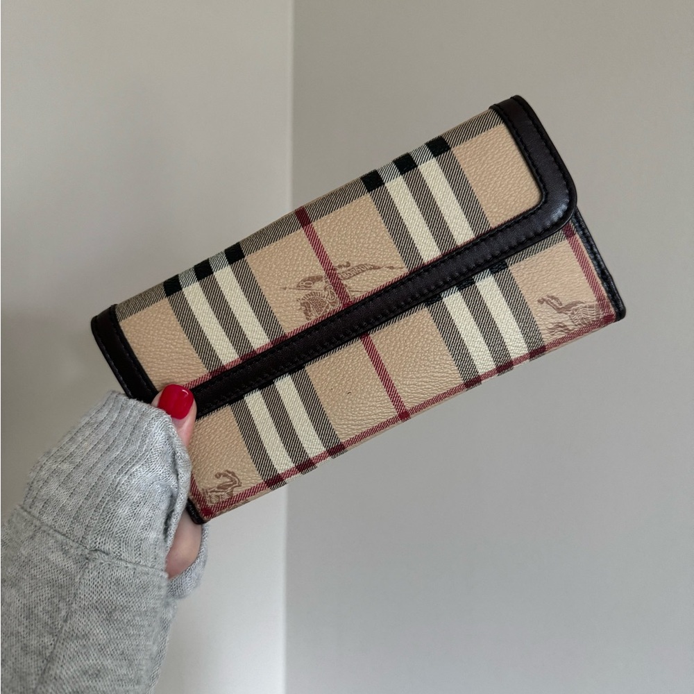 Burberry Classic Nova Check Long Wallet